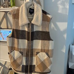 Women's Plaid Sherpa Vest - Brown and Cream